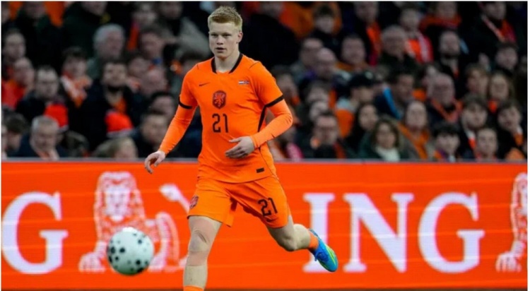 世界杯官方直播平台-荷兰小将斯密特谈国家队首秀：这段经历我绝对永生难忘